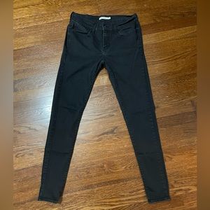 Levi's 710 Super Skinny Black Jeans. Size 30